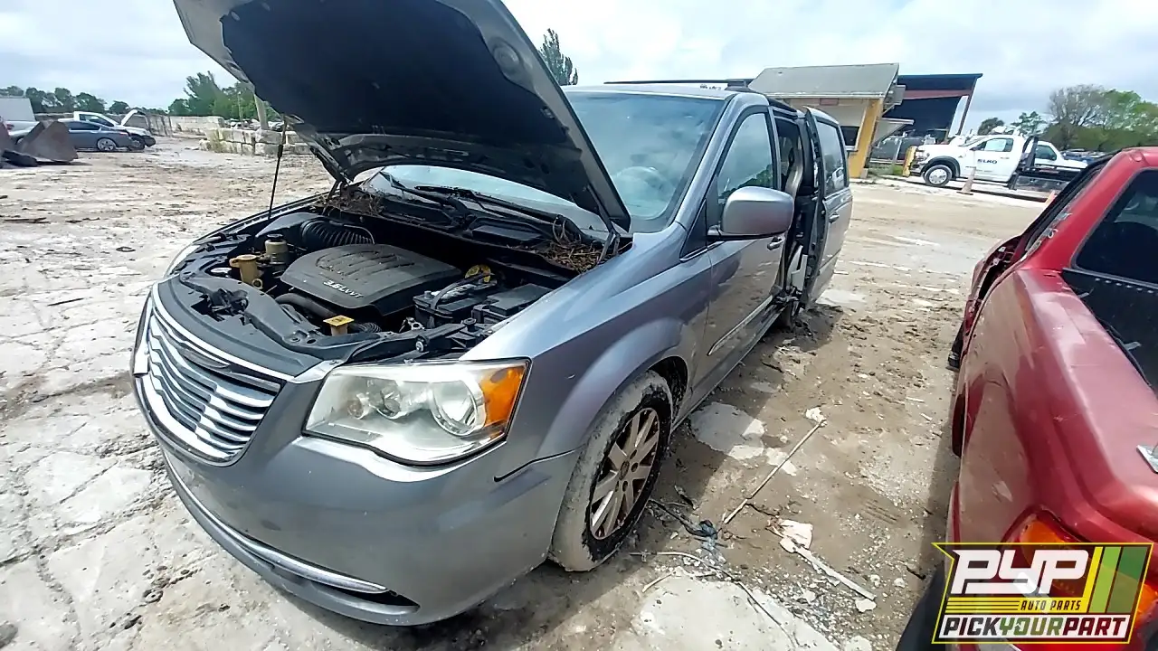 Photo of 2016 Chrysler Town & Country