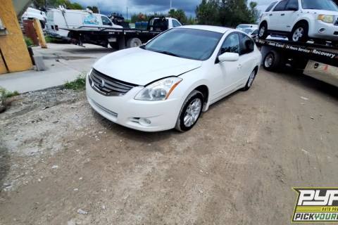 Photo of 2010 Nissan Altima