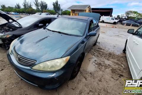 Photo of 2006 Toyota Camry