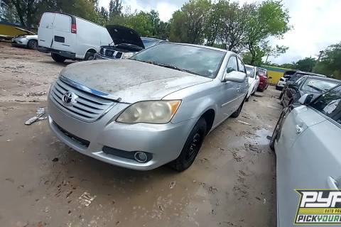 Photo of 2008 Toyota Avalon