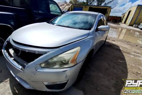 Photo of 2015 Nissan Altima