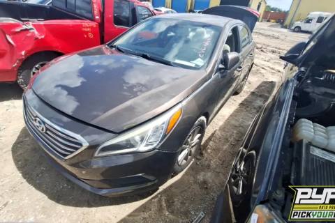 Photo of 2015 Hyundai Sonata
