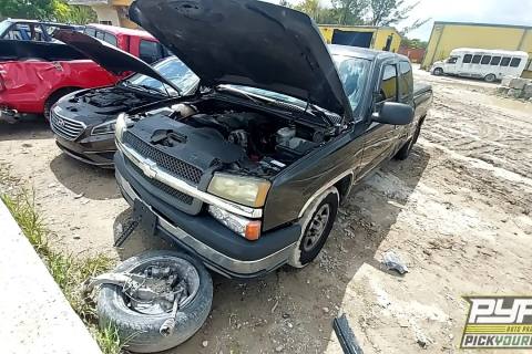 Photo of 2003 Chevrolet Silverado 1500