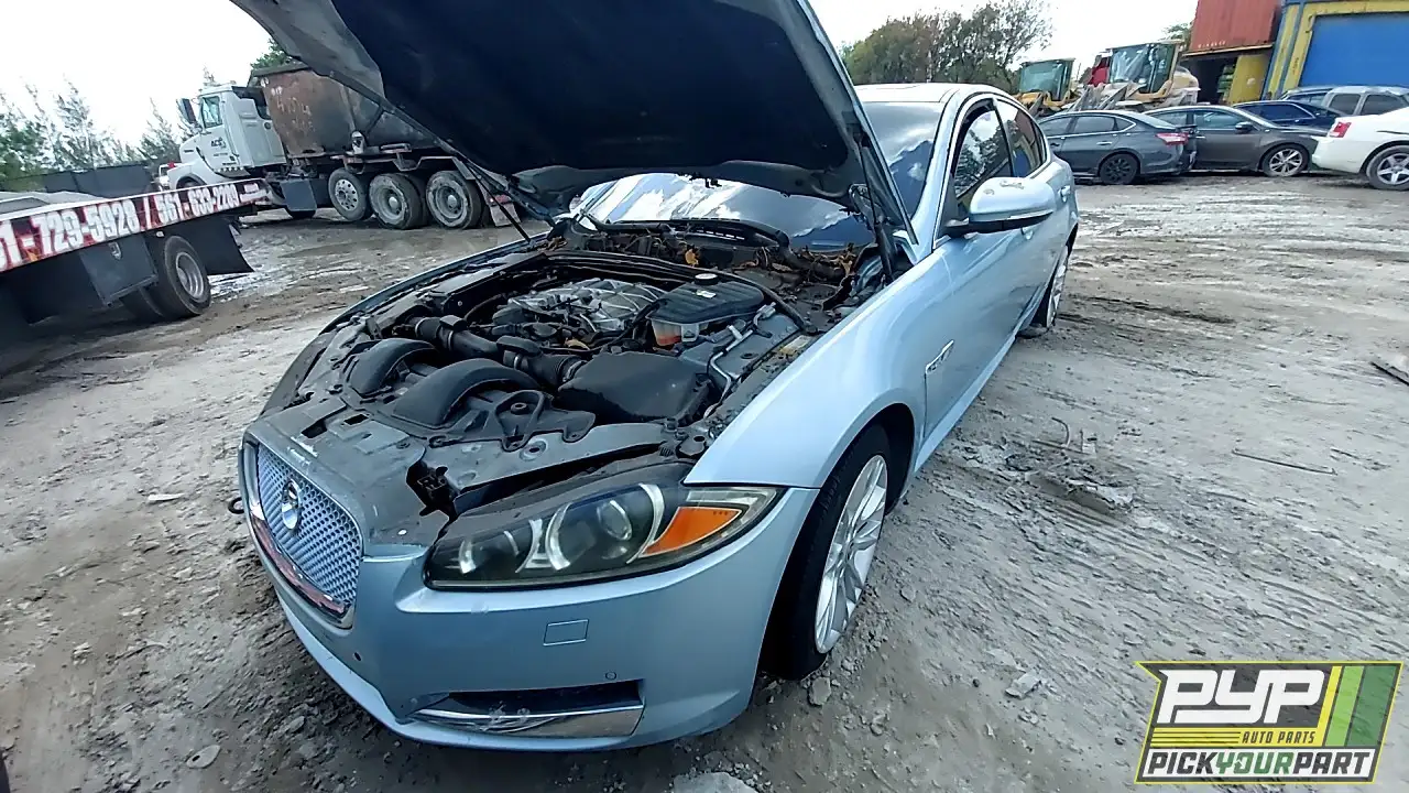 Photo of 2013 Jaguar Xf