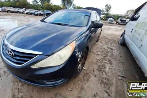 Photo of 2011 Hyundai Sonata