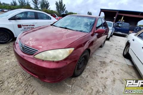 Photo of 2005 Toyota Camry