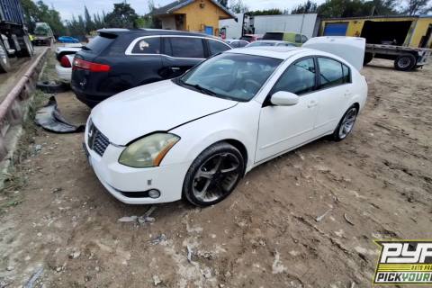 Photo of 2004 Nissan Maxima