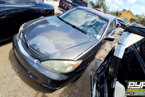 Photo of 2002 Toyota Camry