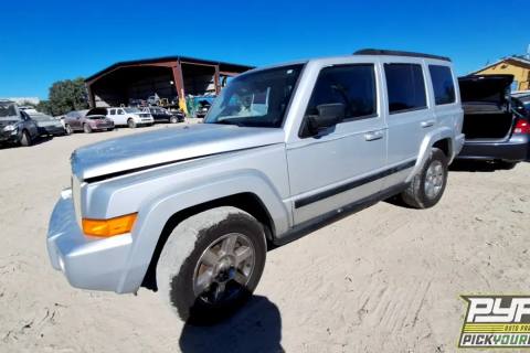 Photo of 2008 Jeep Commander