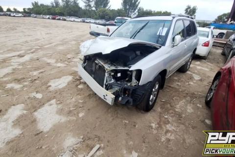 Photo of 2005 Toyota Highlander
