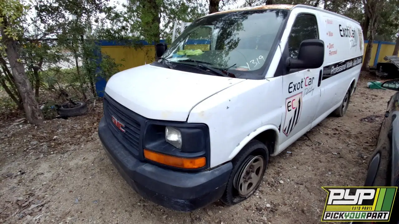 Photo of 2005 Gmc Savana 1500