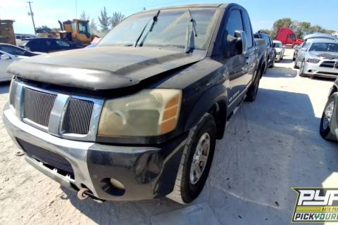Photo of 2005 Nissan Titan