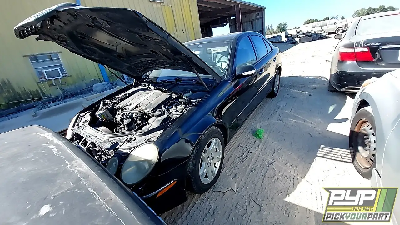 Photo of 2004 Mercedes-Benz E320
