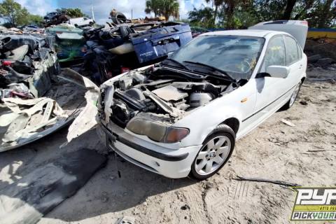 Photo of 2002 Bmw 325I