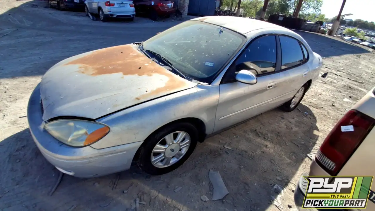 Photo of 2005 Ford Taurus