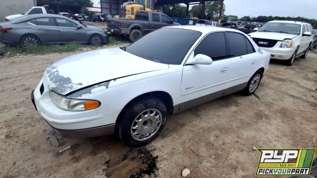 Photo of 2000 Buick Regal