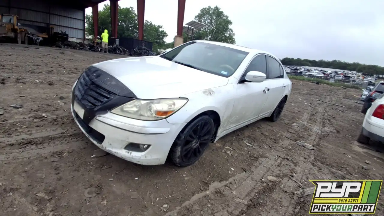 Photo of 2011 Hyundai Genesis