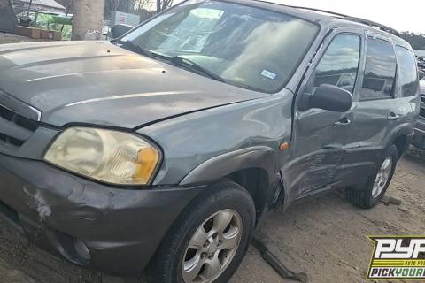 Photo of 2003 Mazda Tribute