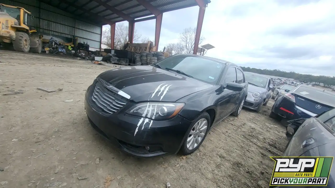 Photo of 2013 Chrysler 200