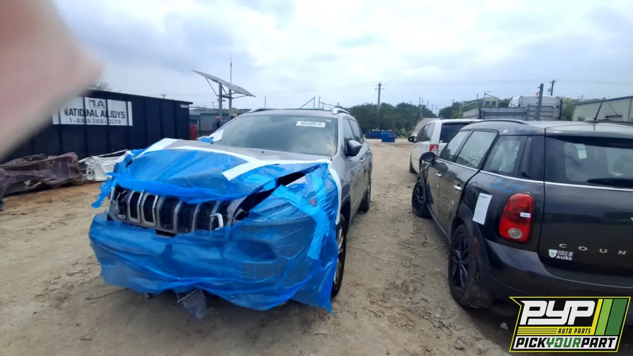 Photo of 2018 Jeep Cherokee
