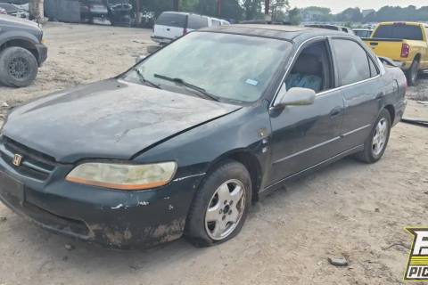 Photo of 1998 Honda Accord