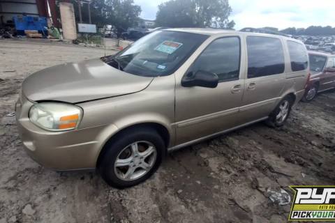 Photo of 2005 Chevrolet Uplander