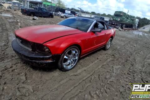 Photo of 2006 Ford Mustang