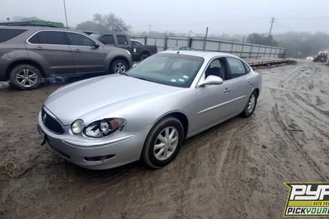 Photo of 2005 Buick Lacrosse