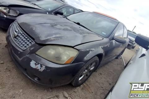 Photo of 2005 Nissan Altima