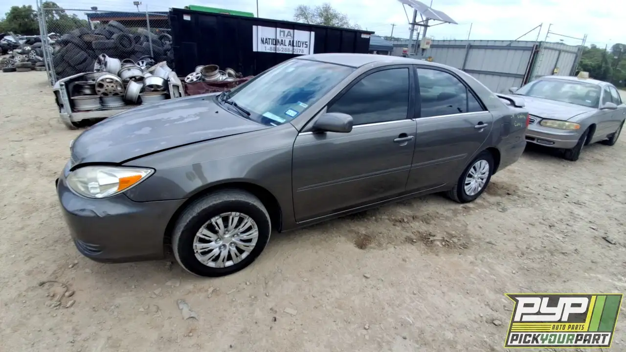 Photo of 2004 Toyota Camry