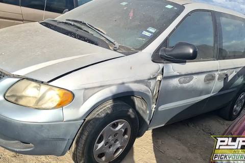 Photo of 2003 Dodge Caravan