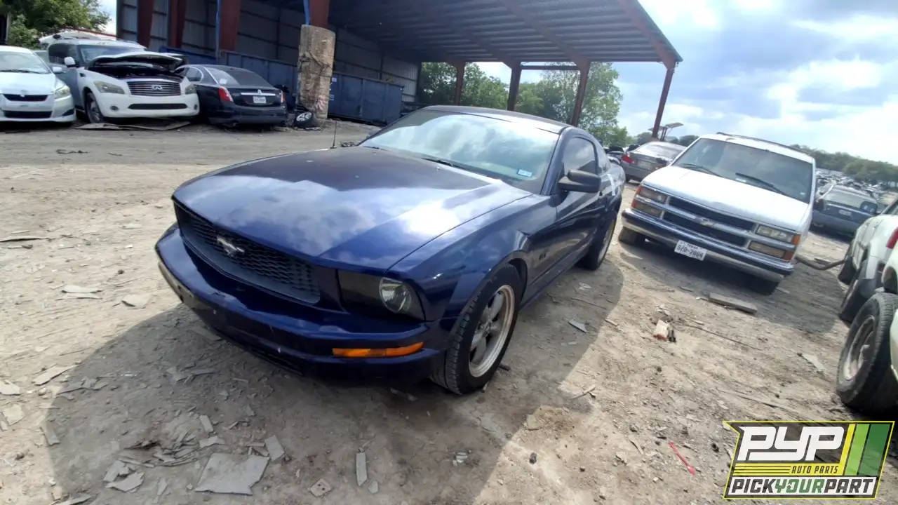 Photo of 2006 Ford Mustang