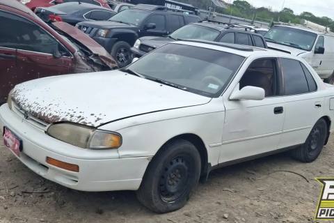 Photo of 1996 Toyota Camry