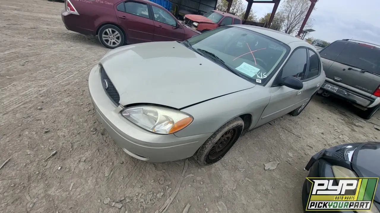 Photo of 2005 Ford Taurus