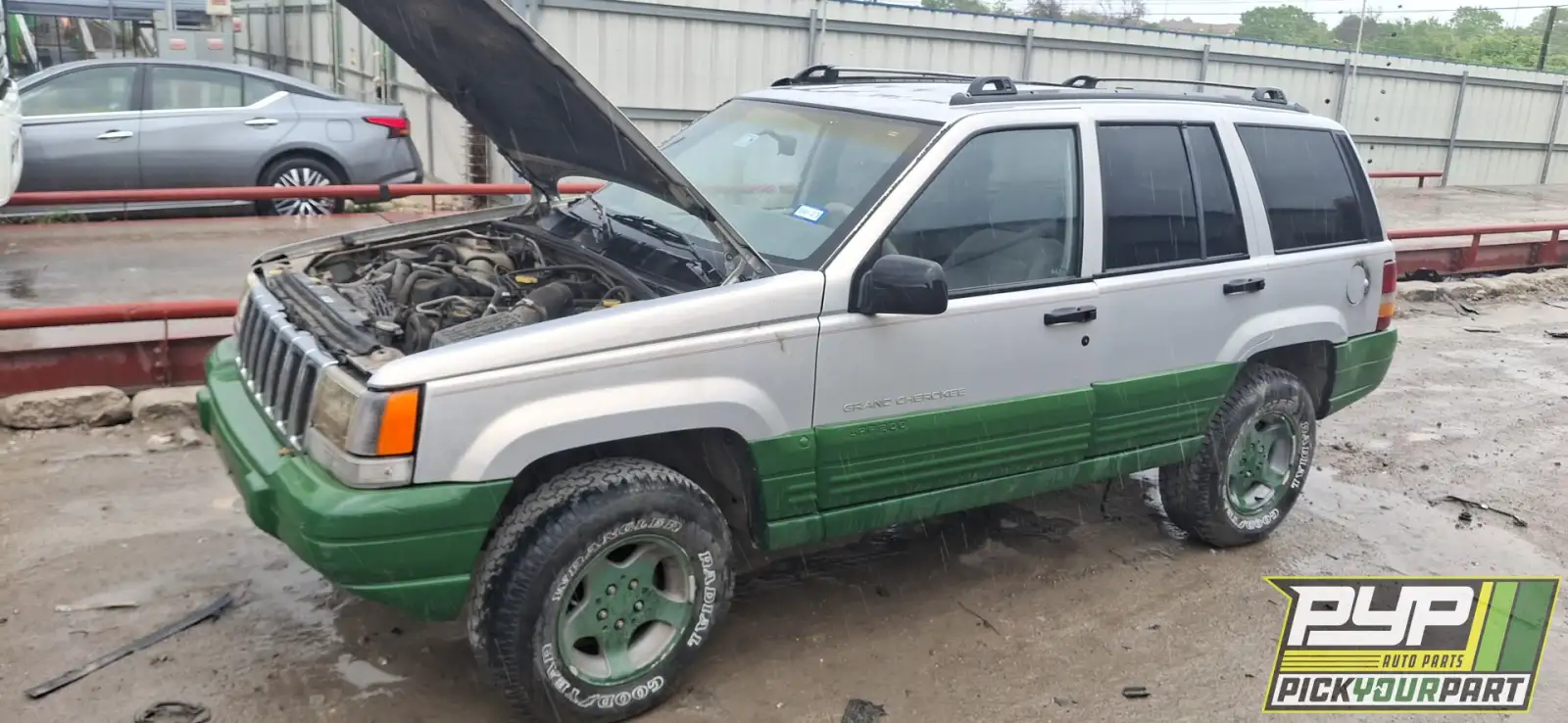 Photo of 1996 Jeep Grand Cherokee