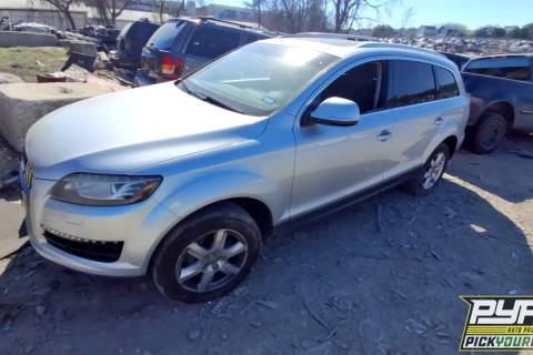 Photo of 2014 Audi Q7