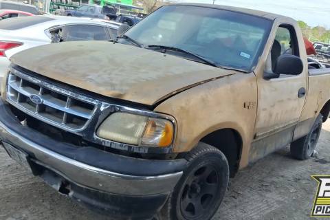 Photo of 1999 Ford F-150