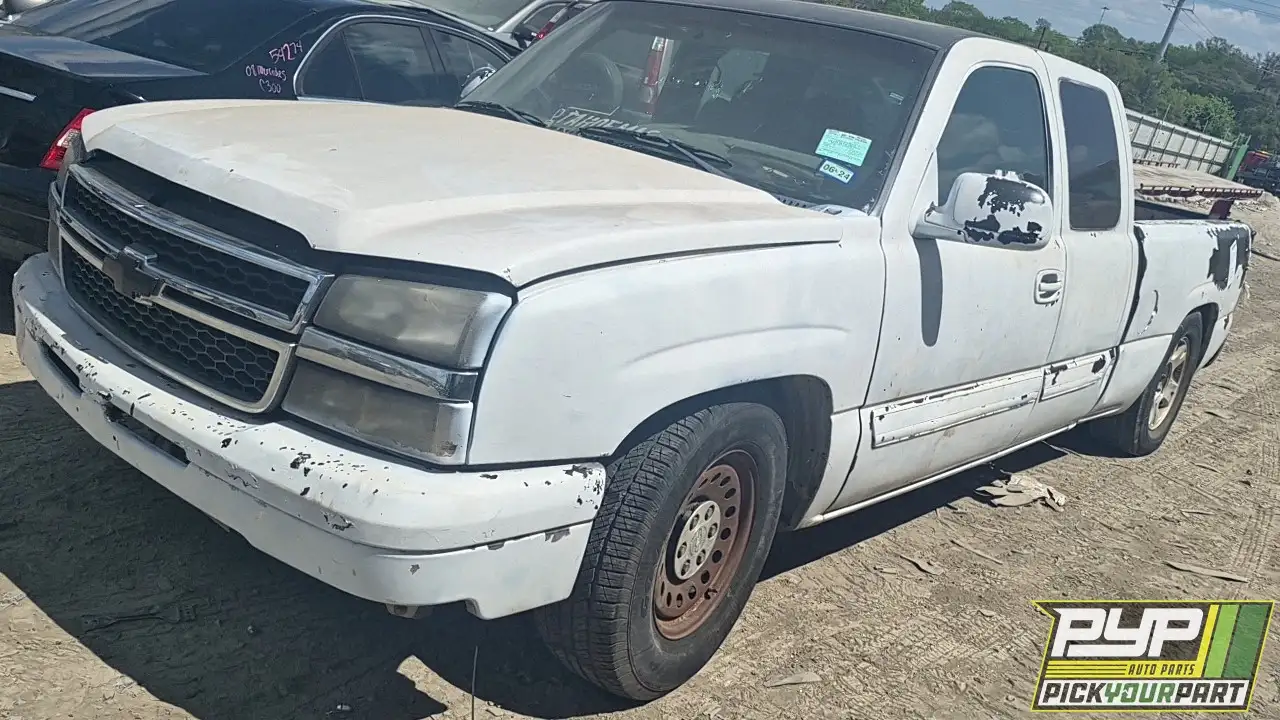 Photo of 2004 Chevrolet Silverado 1500