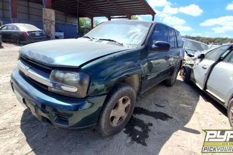 Photo of 2002 Chevrolet Trailblazer