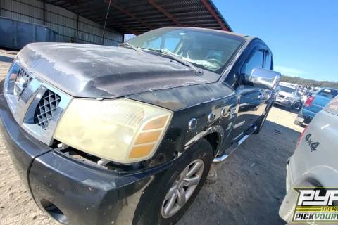Photo of 2004 Nissan Titan