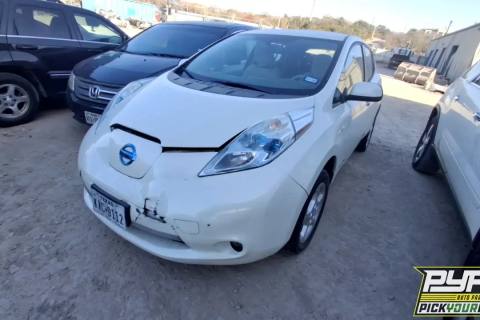 Photo of 2012 Nissan Leaf