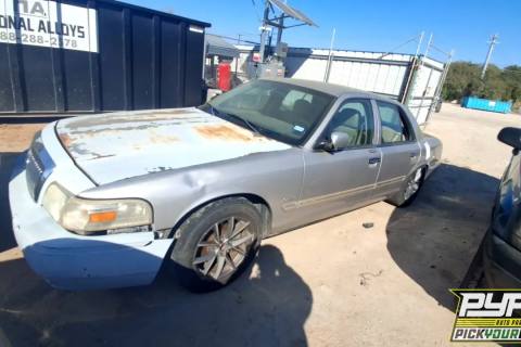 Photo of 2010 Mercury Grand Marquis