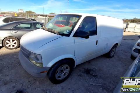 Photo of 2005 Chevrolet Astro