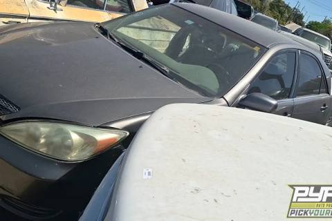 Photo of 2004 Toyota Camry