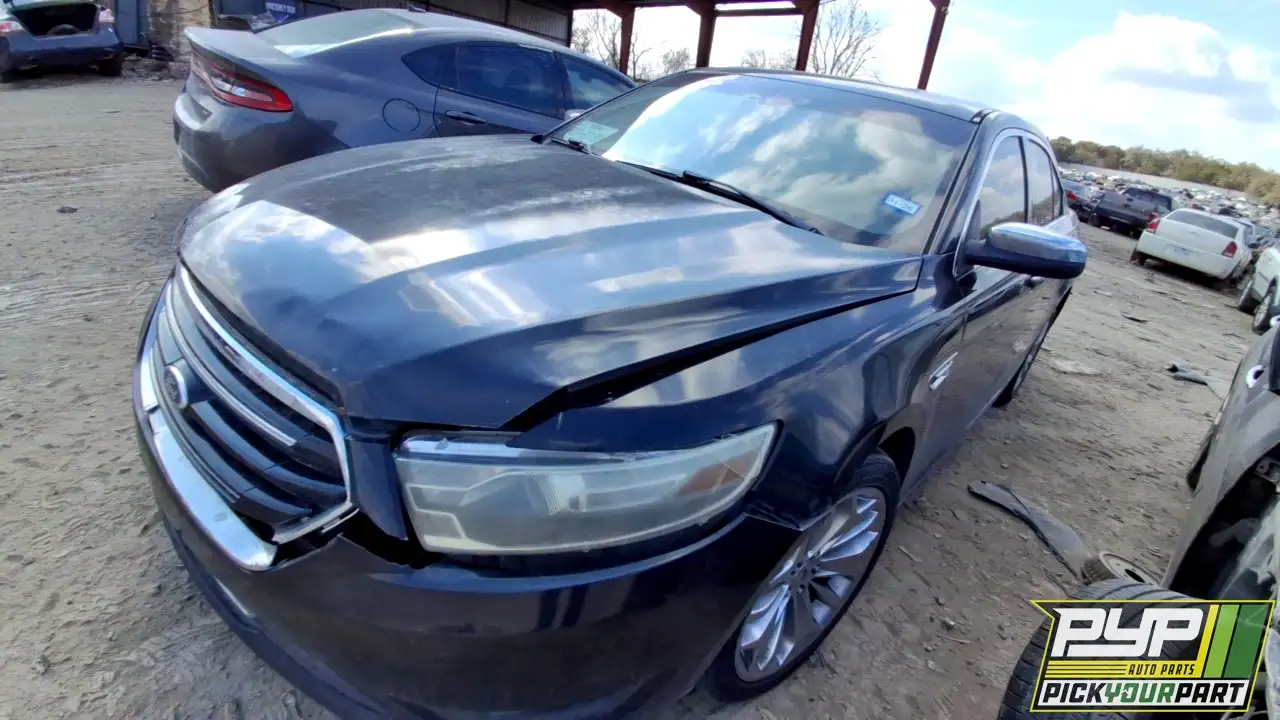 Photo of 2013 Ford Taurus