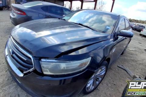 Photo of 2013 Ford Taurus