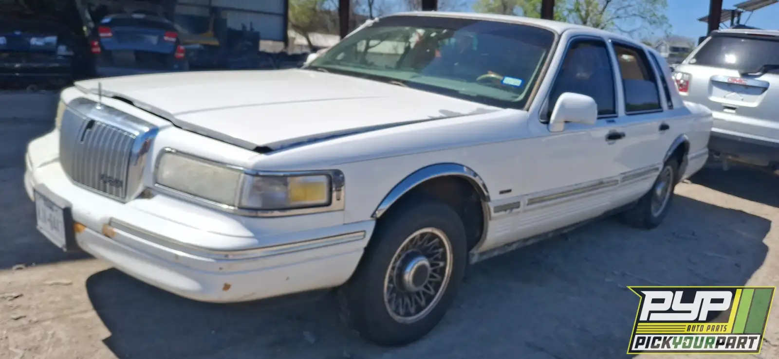 Photo of 1996 Lincoln Town Car