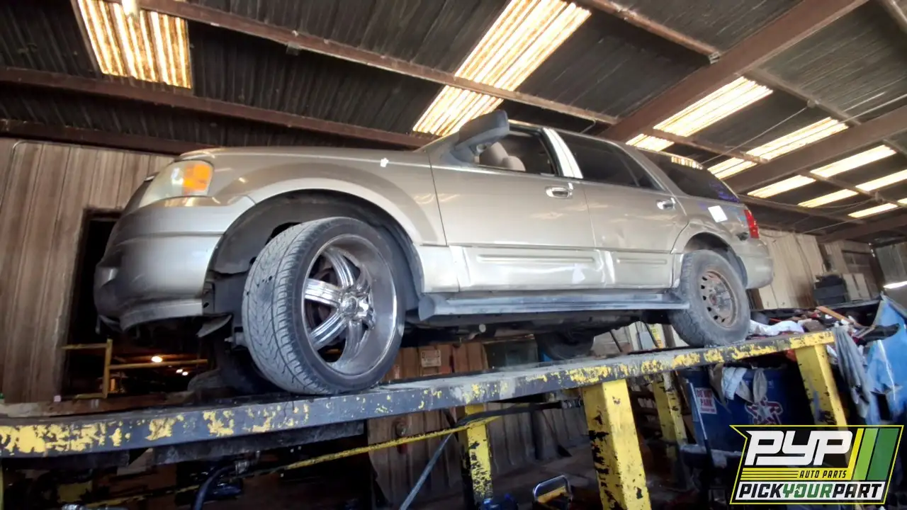 Photo of 2003 Ford Expedition