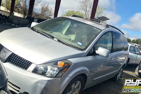 Photo of 2004 Nissan Quest