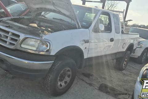 Photo of 1999 Ford F-250